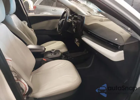 2021 Ford Mustang Mach-E Premium из США, поврежденный, VIN 3FMTK3R79MMA04295